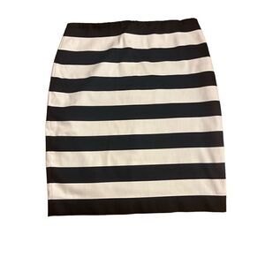 Robert Rodriguez skirt black & off white sz 2